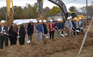 HighlandsGroundBreaking1