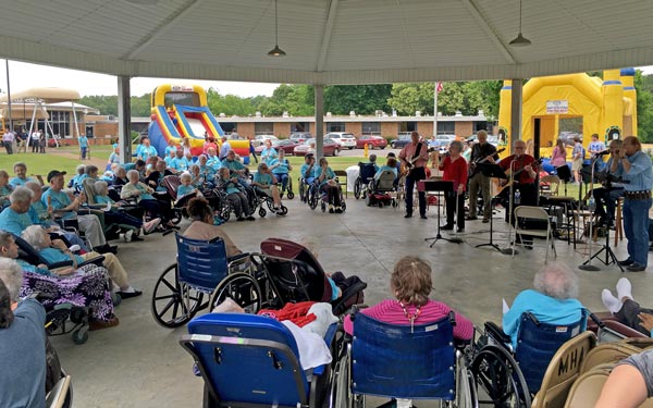 Photo Gallery: Scenes from National Nursing Home Week 2016